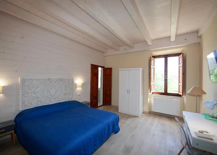 בית הארחה Le Api 4*