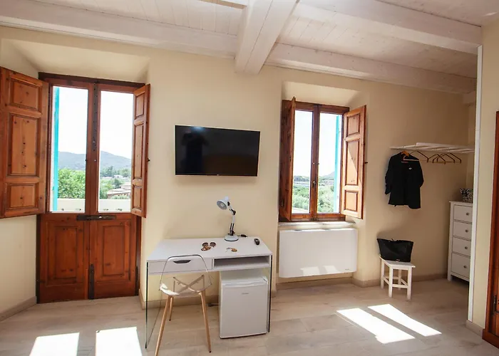 Le Api 4* מרינה די קמפו