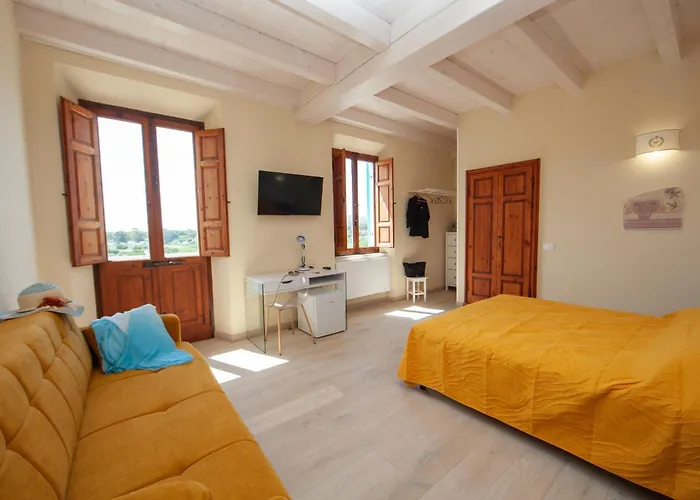 Le Api מרינה די קמפו