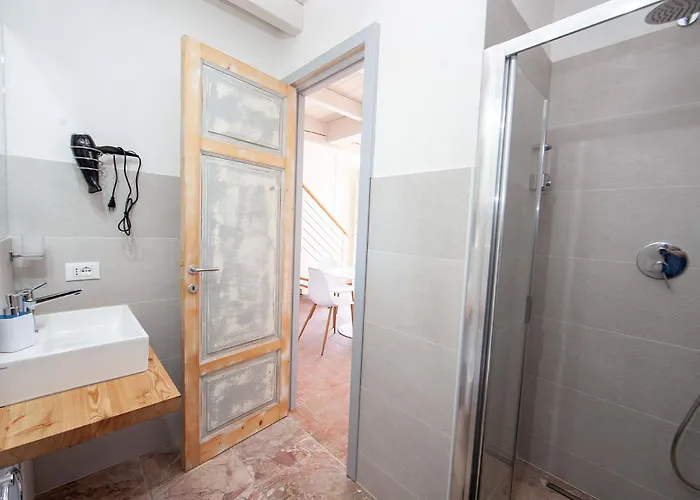 בית הארחה Le Api