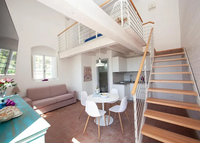 Le Api בית הארחה