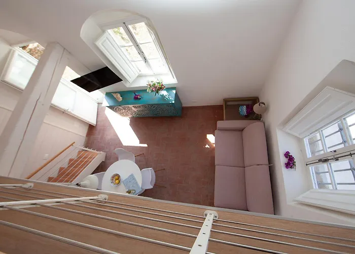 בית הארחה Le Api 4*