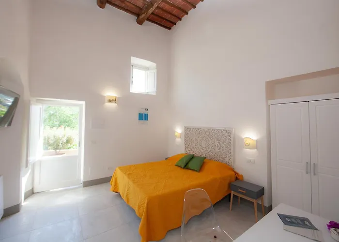 בית הארחה Le Api 4*