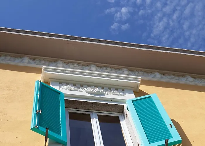 Le Api מרינה די קמפו